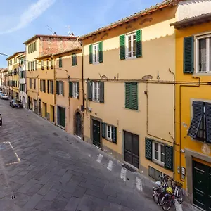 Appartamento Heart Of Style Whitin The Walls, Lucca