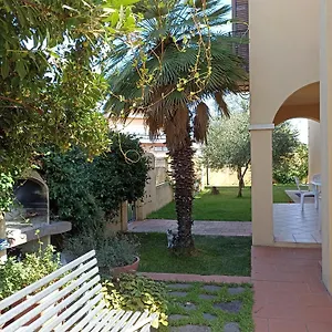  Casa vacanze La Rocca Italia