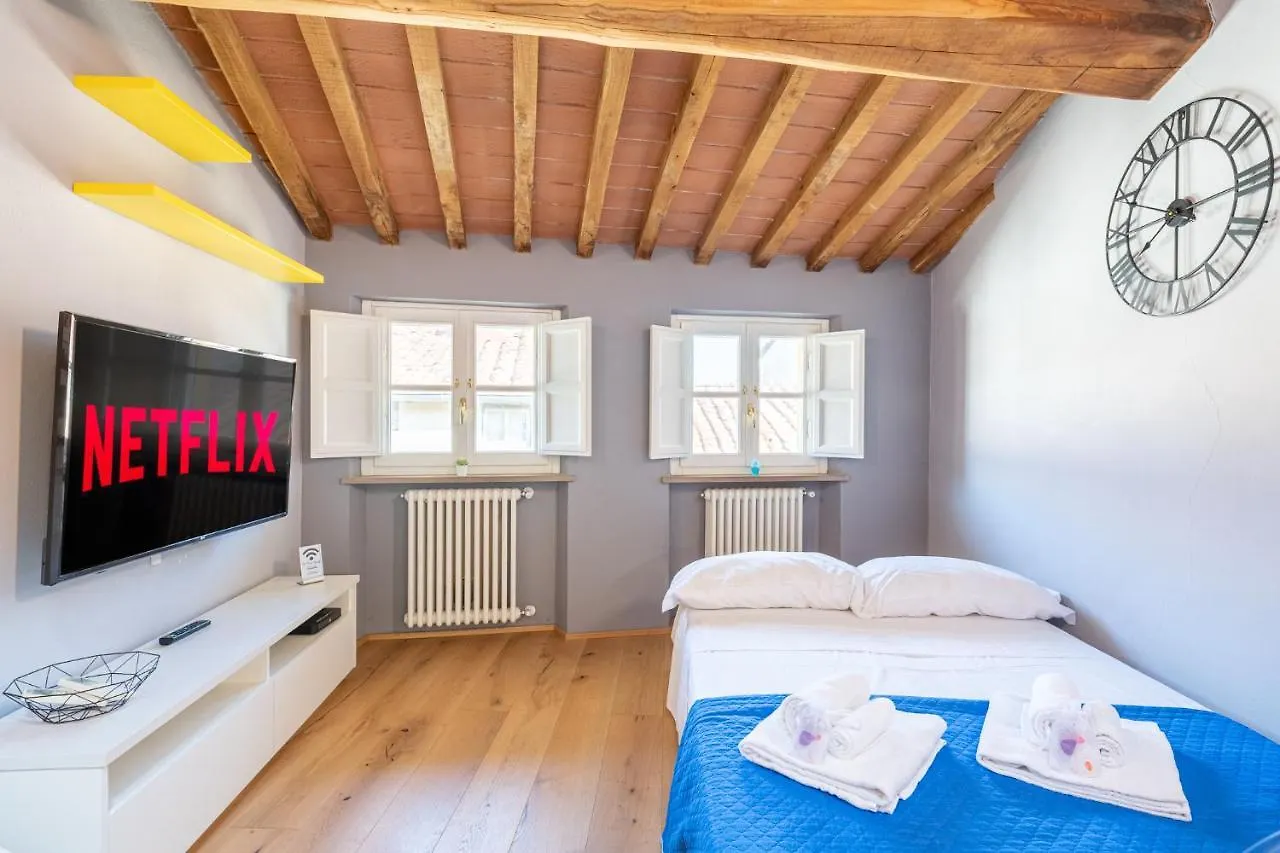 Apartment Casa San Paolino Dentro Le MuraElegant Flat Wifi E Selfcheckin Lucca